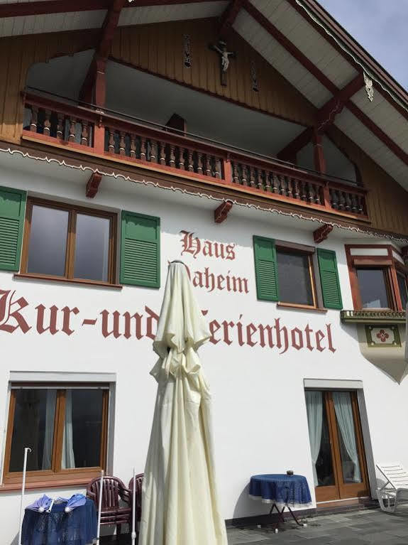 Отель Haus Daheim Оберштауфен Экстерьер фото